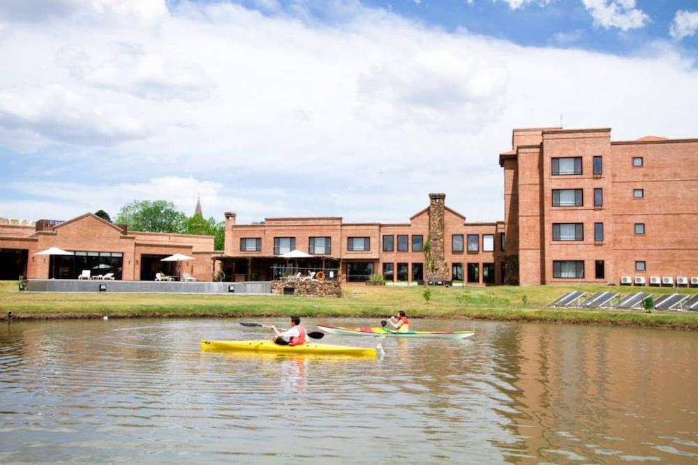 Regency Park Hotel 4*